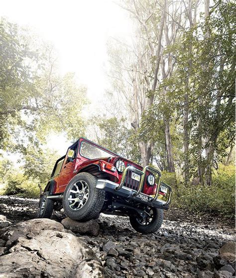 Car Types: Mahindra Thar 4X4 Off-roader - Pitures, Wallpapers, Stills, Photos