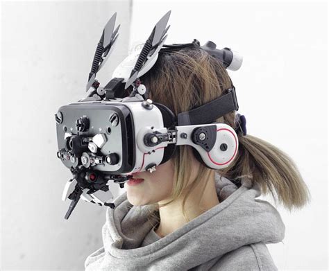 The Impressive Cyberpunk Accessories Of Hiroto Ikeuchi Moda Cyberpunk ...