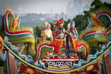 30 Jaw-Dropping Temples in Taipei and New Taipei City - Spiritual Travels