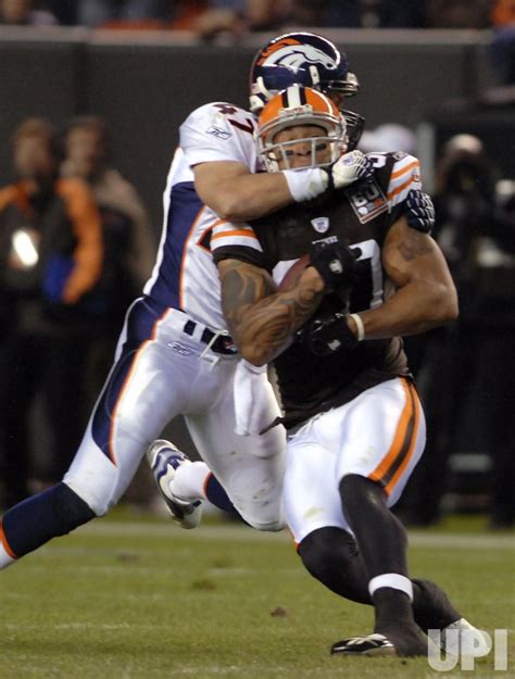 Photo: CLEVELAND BROWNS VS DENVER BRONCOS - CLE2006102209 - UPI.com