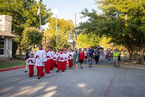 The Incarnation is Happening - Institute of the Incarnate Word (IVE)