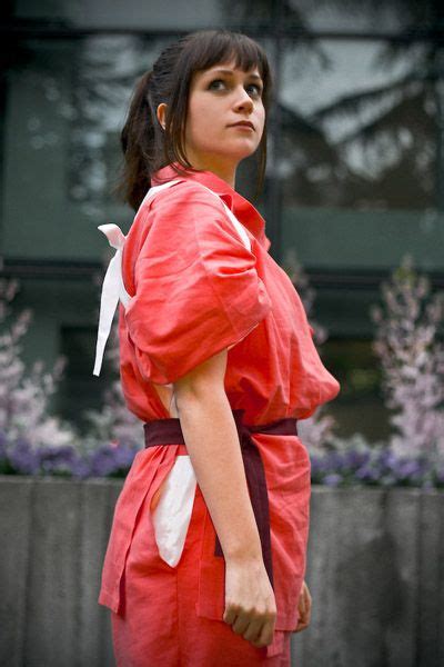 Chihiro from Spirited Away Cosplay. and dress like this every night | Spirited away cosplay ...