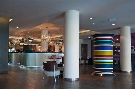 Missoni Hotel lobby, Edinburgh, Sept. 2011 | Phillip Capper | Flickr