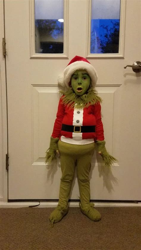 Mini Grinch | Mom halloween costumes, Grinch costumes, Kids grinch costume