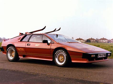 1980 LOTUS Esprit Turbo car picture