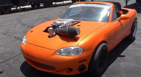 Hellcat Miata: Hellcat-Powered Engine Swap Mazda MX-5 Miata