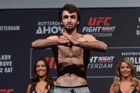 zabit-magomedsharipov-ufc-fight-night-115-ceremonial | MMA Junkie