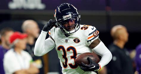 Jaylon Johnson, Bears Engaged in Contract Talks; GM Would Like to Avoid Franchise Tag | News ...