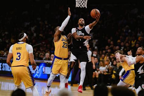 Gallery | Clippers vs Los Angeles Lakers (11.1.23) Photo Gallery | NBA.com