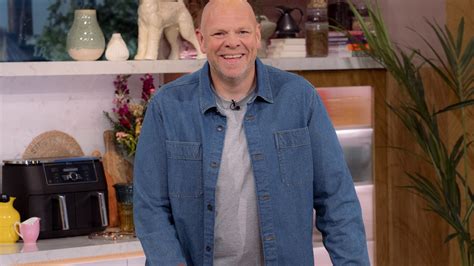 What is Great British Menu judge Tom Kerridge's net worth? | The Irish Sun