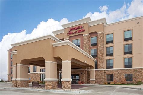 HAMPTON INN & SUITES WATERTOWN $101 ($̶1̶2̶4̶) - Updated 2020 Prices ...