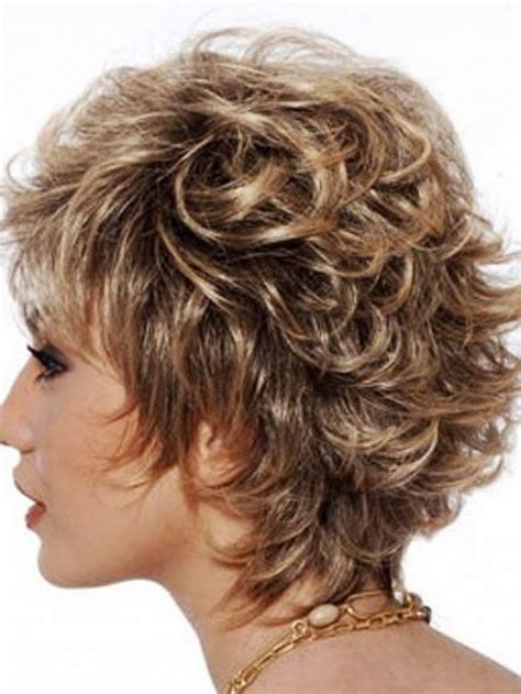 15 Ideas of Short Shaggy Hairstyles for Curly Hair