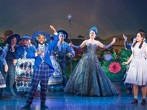 The Wizard of Oz: National Tour Show Photos (With images) | Glinda the ...