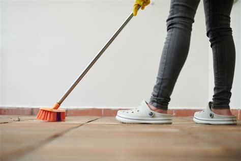 How to Clean Garage Floor Tiles - Garage Giant