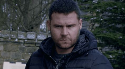 Emmerdale spoilers: Aaron Dingle is brutally attacked tonight when ...