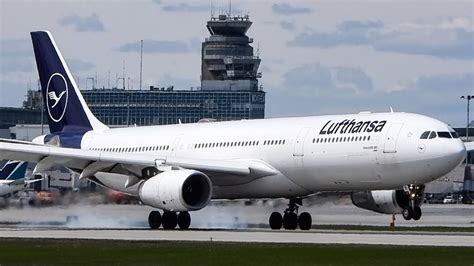 Lufthansa "New Livery" Airbus A330-300 (A333) landing & departing Montreal (YUL/CYUL) - YouTube