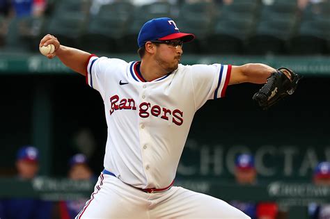 Dane Dunning dominates as Texas Rangers end skid with win over Braves ...