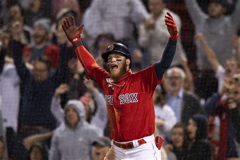 Boston Red Sox: Alex Verdugo praised as ‘most complete hitter’ on team