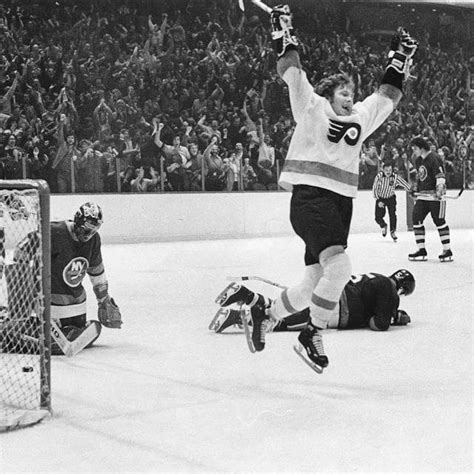 Bobby Clarke | Hockey pictures, Philadelphia sports, Philadelphia flyers