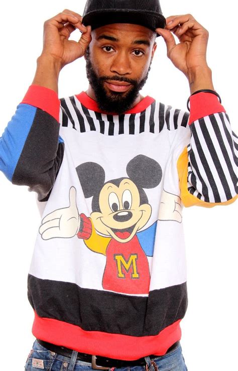 VINTAGE 80S MICKEY MOUSE BIG LOGO COLOURBLOCK SWEATSHIRT - Gents ...