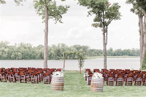 Classic Blue + White Southern Wedding - Elizabeth Anne Designs: The ...