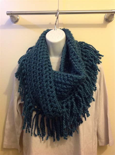 Fringe scarf