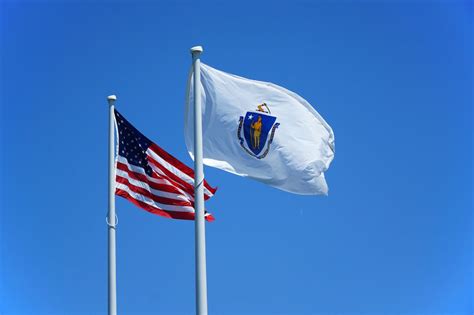 What would go on a new Massachusetts state flag? - Curbed Boston