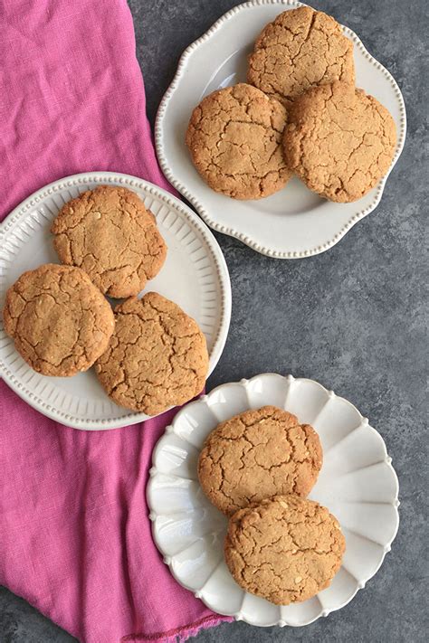 Best Coconut Flour Cookies - Skinny Fitalicious {GF, Low Carb, Paleo}