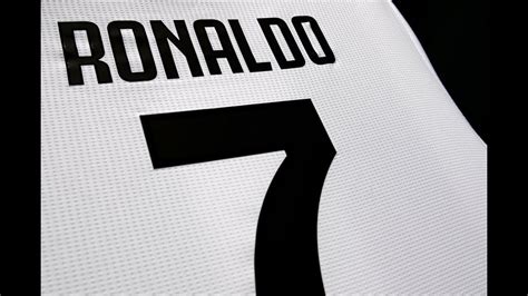 Why Ronaldo Wears Number 7 - The Story Behind The Jersey - YouTube