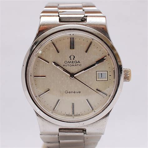Omega Geneve Vintage Automatic Calendar Bracelet Watch - Gents Watch ...