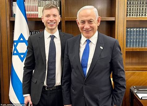 Yair Netanyahu is blasted for staying in Miami as reservists fight war ...