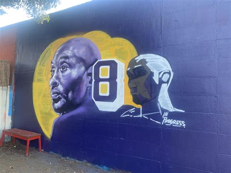 Went to the Kobe mural in San Diego today : r/KobeBryant24