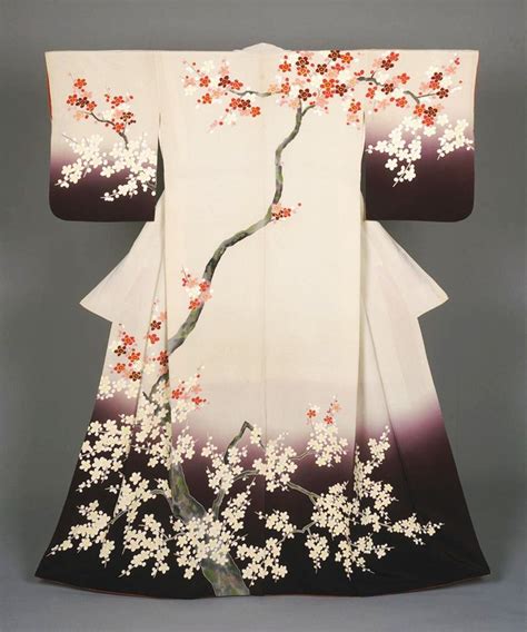 Die besten 25+ traditioneller Kimono Ideen auf Pinterest | Japanischer kimono, Japanisches ...