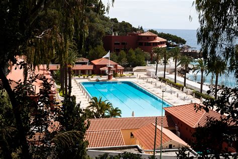 Monte Carlo Weekly Photo: Monte Carlo Beach Hotel - the Pool