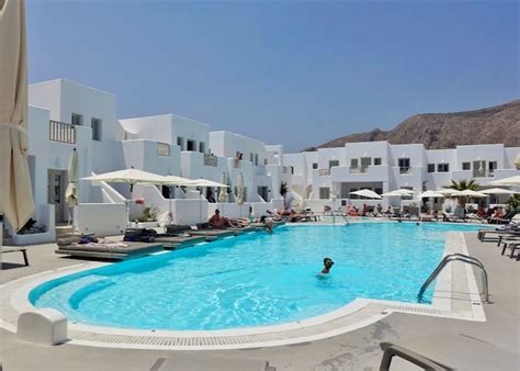 WHERE TO STAY in PERISSA & PERIVOLOS - SantoriniDave.com