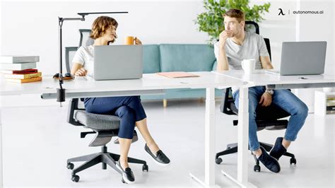 A Complete Desk Ergonomics 101 | Autonomous Guide