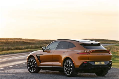 X marks the sweet spot: 2021 Aston Martin DBX review | Hagerty UK