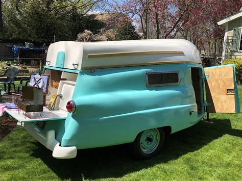 The Adorable 'Combo Cruiser' Is A Camper That's Also A Boat And Built ...