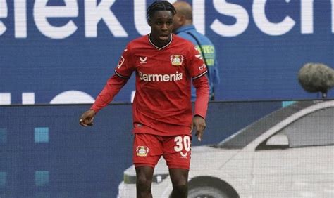 Bayer Leverkusen's Jeremie Frimpong assists in thrilling draw against Monchengladbach