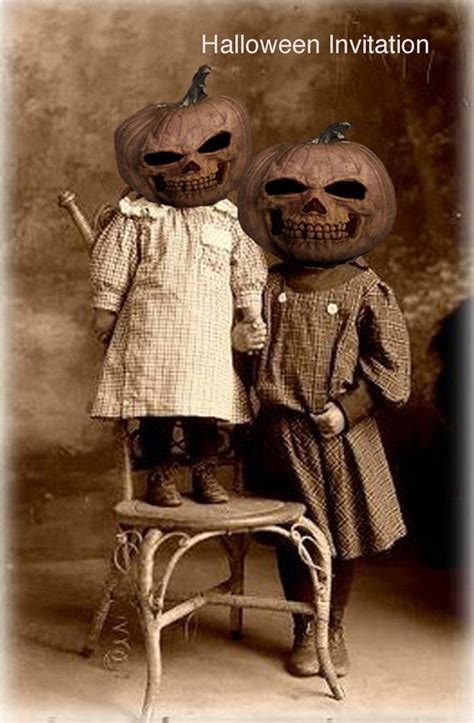 I like this | Vintage halloween costume, Creepy vintage, Halloween photos