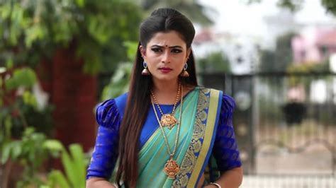 Watch Siva Manasula Sakthi Full Episode 84 Online in HD on Hotstar UK