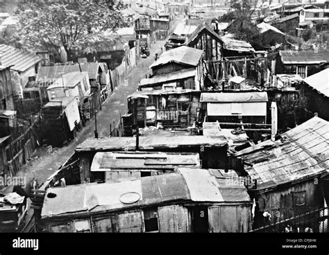 Slums paris Black and White Stock Photos & Images - Alamy