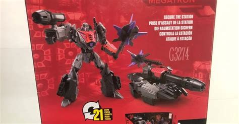 Studio Series Voyager Gamer Edition WFC Megatron First Look ...