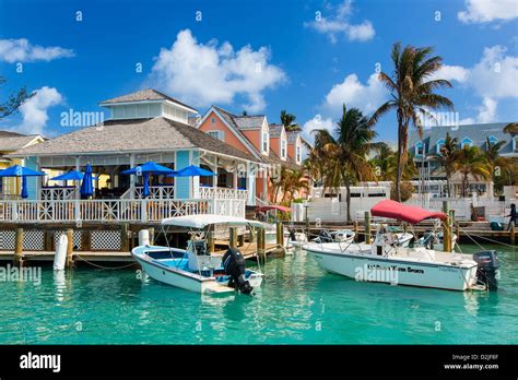 Caribbean Bahamas Harbor Island Dunmore Town Stock Photo - Alamy