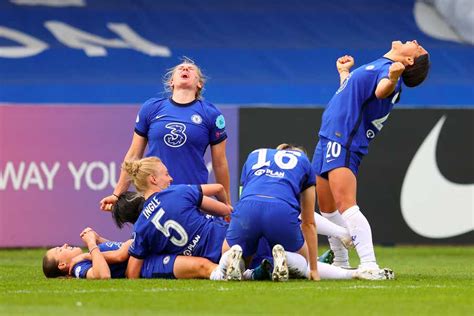 Chelsea Women reach first ever Champions League Final with dramatic win ...