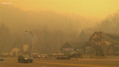 Ex-Gatlinburg chief blames Park Service in Smokies fire disaster | wbir.com