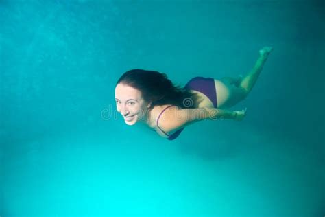 Woman diving underwater stock image. Image of outdoors - 33779665