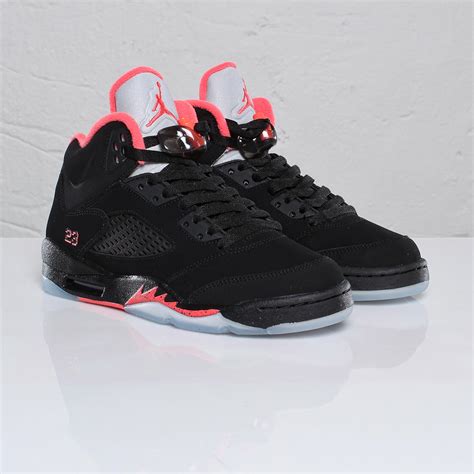 Air Jordan V GS: Black – Alarming Red - Air Jordans, Release Dates ...