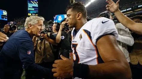 Russell Wilson response says it all as Pete Carroll gives emotional ...