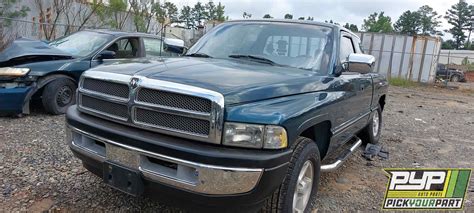 1996 Dodge Ram 1500 Piezas de Automóvil Usadas | Fayetteville